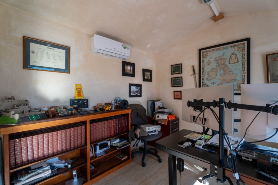 3 Bedroom Property for Sale in Mountainside Western Cape